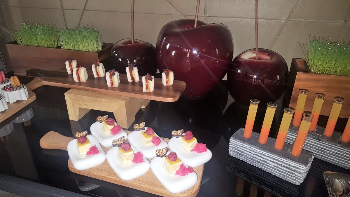 JW canapes JW canapes